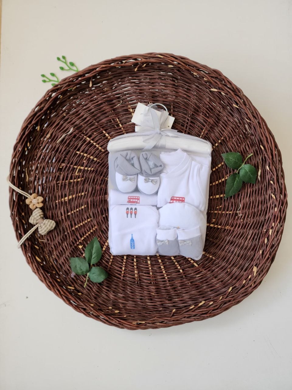 ست بیمارستانی ۷ تیکه مارک Chicco جنس نخ پنبه